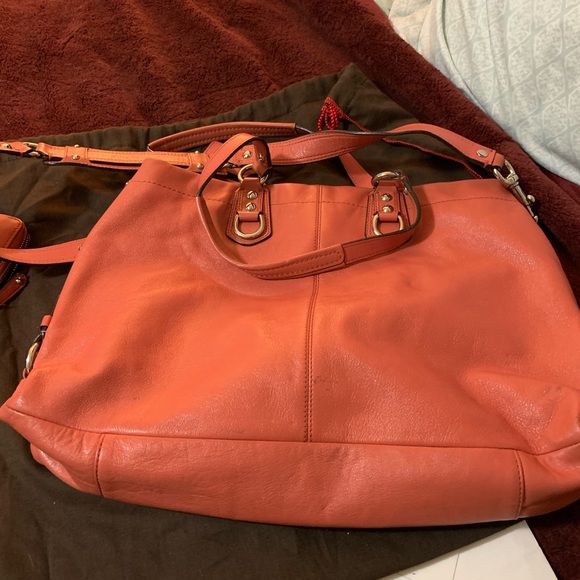 Coach leather satchel - Picture 4 of 6